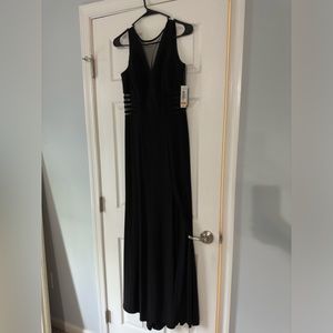 Nwt black formal gown size 7 with split on side